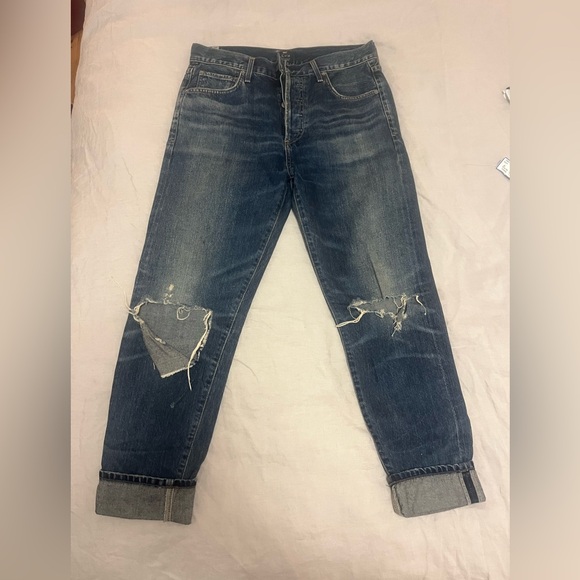 Citizens Of Humanity Denim - Citizens Of Humanity Relaxed Distressed Dark Blue Jeans